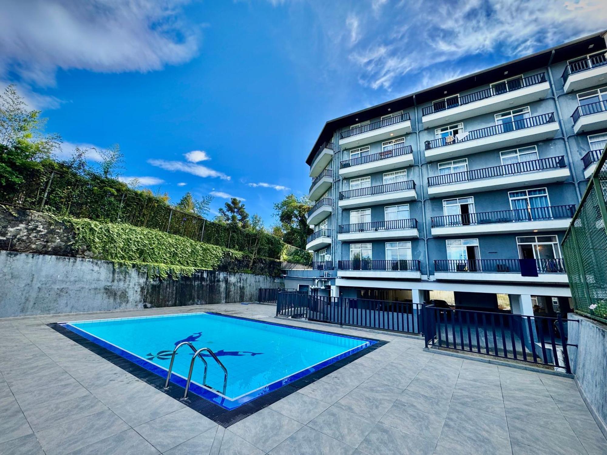 Lake View Residencies نوفارا إيلِيا المظهر الخارجي الصورة